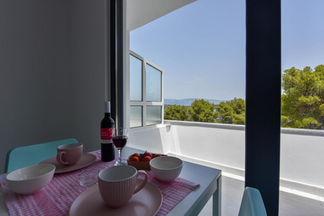 Lazaneo Seafront Apartments, Jelsa  Exterior photo